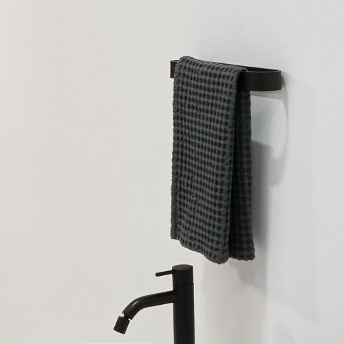 PORTE-SERVIETTE OVALE NOIR MAT 30X6X3CM