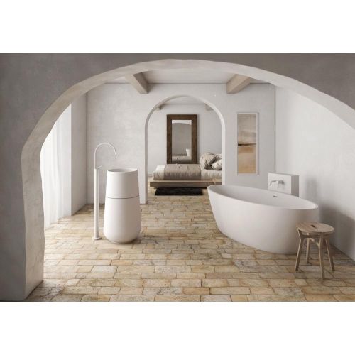 COMPOSITION BAIGNOIRE SPACE AVEC TOTEM BLANC